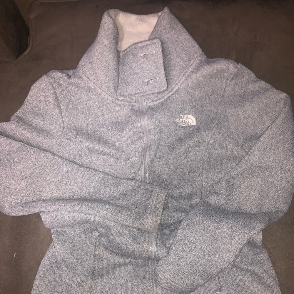 North face sweater